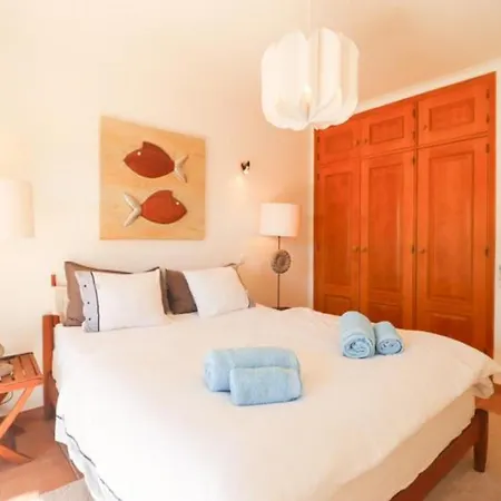 Escape To Paradise At Our Stunning Family Αλμπουφέιρα